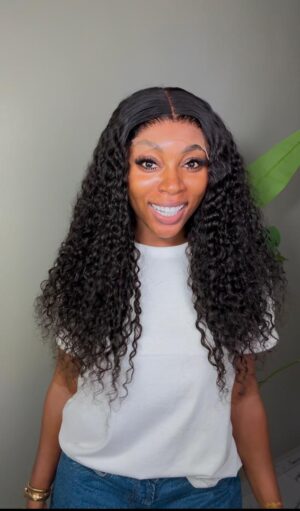 WhatsApp Image 2025-08-27 at 1.16.21 PM 20” Beach Curly Wig 5x5 300g