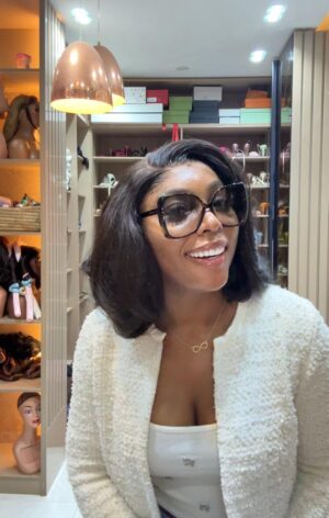 10” Raw Wavy Layered 5x5 Lace Wig – 250g