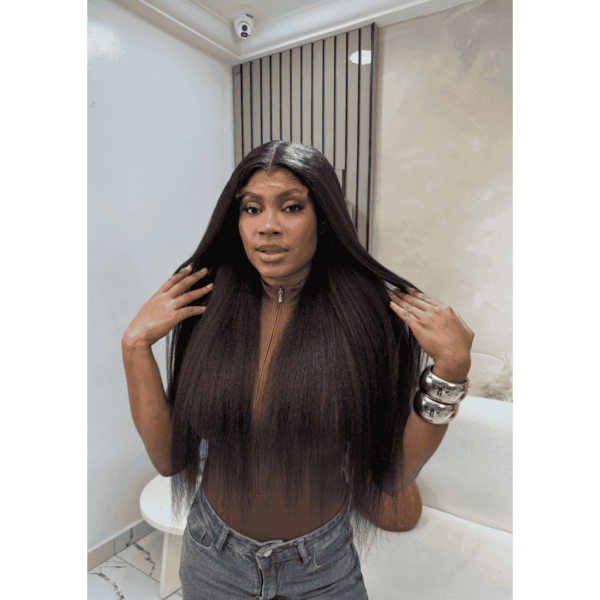 24” Kinky Curly 5x5 HD Wig – 250g